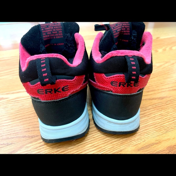 Black and hot pink Erke shoes size 6 - Picture 1 of 6